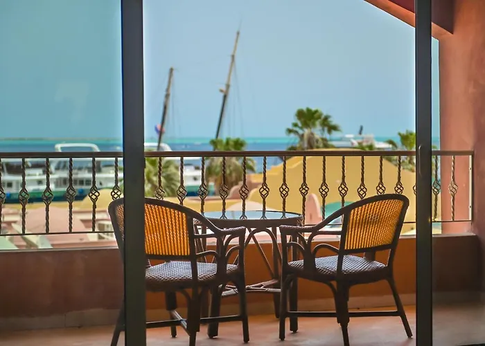 Ajira Bay Marina Szálloda