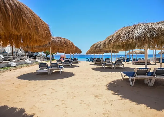 Szálloda Ajira Bay Marina Gurdaka