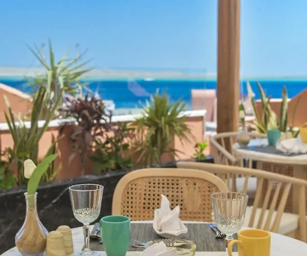 Ajira Bay Marina Szálloda